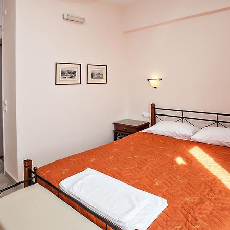 Hotel Arxontiko Wyspa Wyspa Tinos Zewnętrze zdjęcie