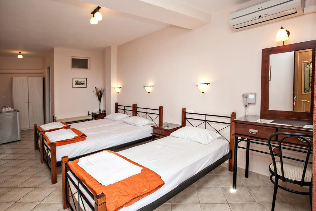 Hotel Arxontiko Wyspa Wyspa Tinos Zewnętrze zdjęcie