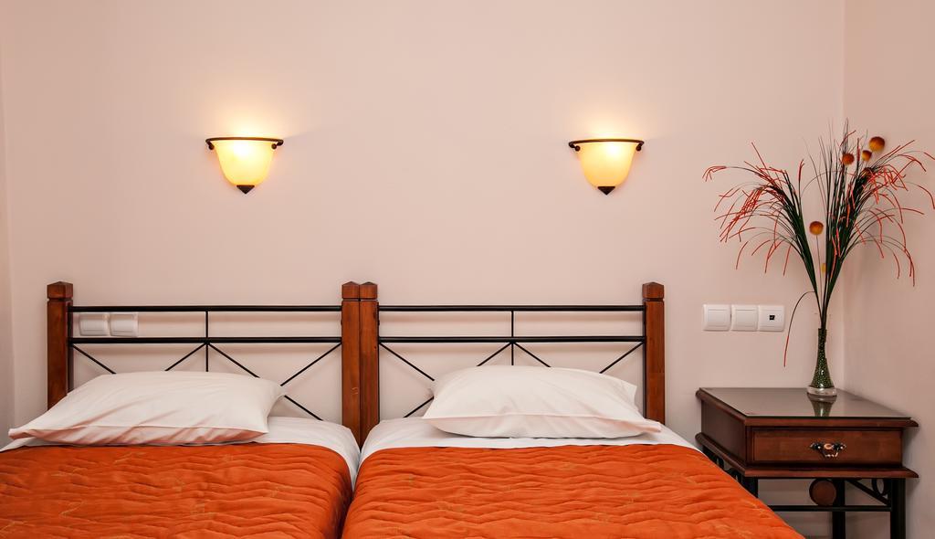 Hotel Arxontiko Wyspa Wyspa Tinos Zewnętrze zdjęcie