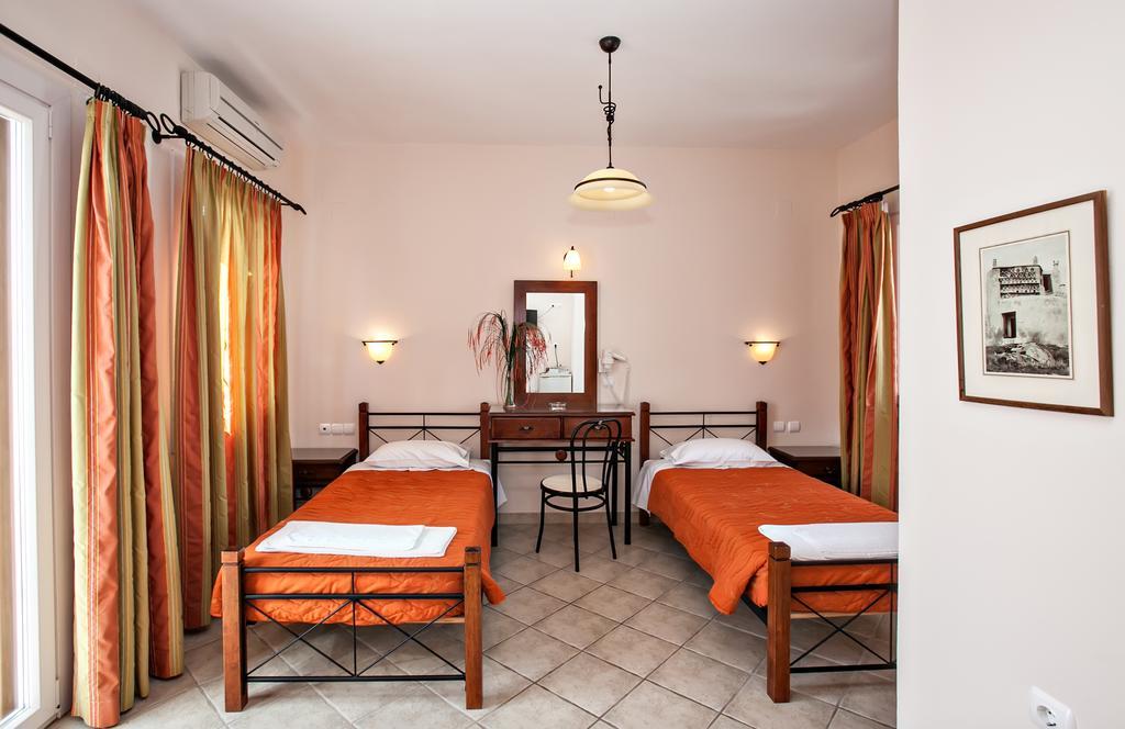 Hotel Arxontiko Wyspa Wyspa Tinos Zewnętrze zdjęcie
